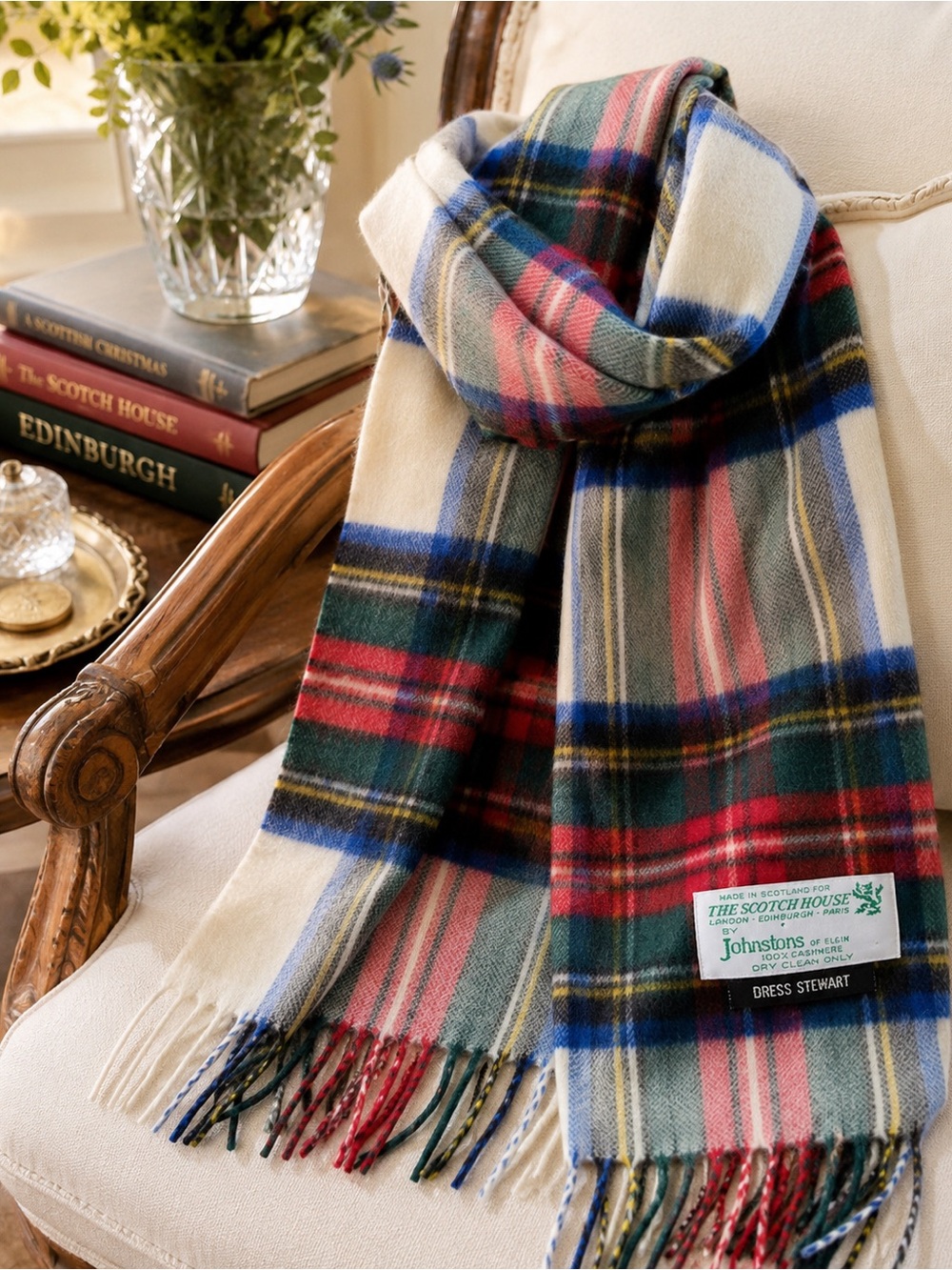 Johnstons of Elgin 100% Cashmere Tartan Stewart Plaid Scarf – The Scotch House